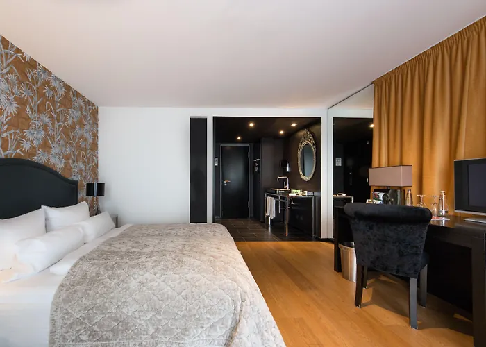 Hotel La Mansion Vi Vadi