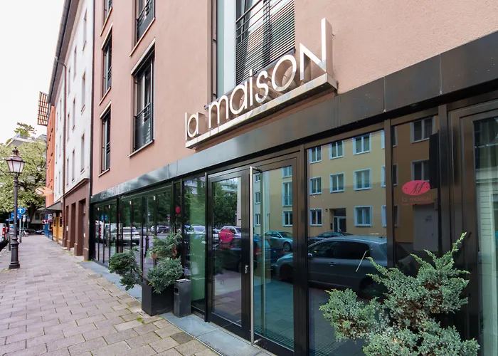 Hotel La Mansion Vi Vadi 4*