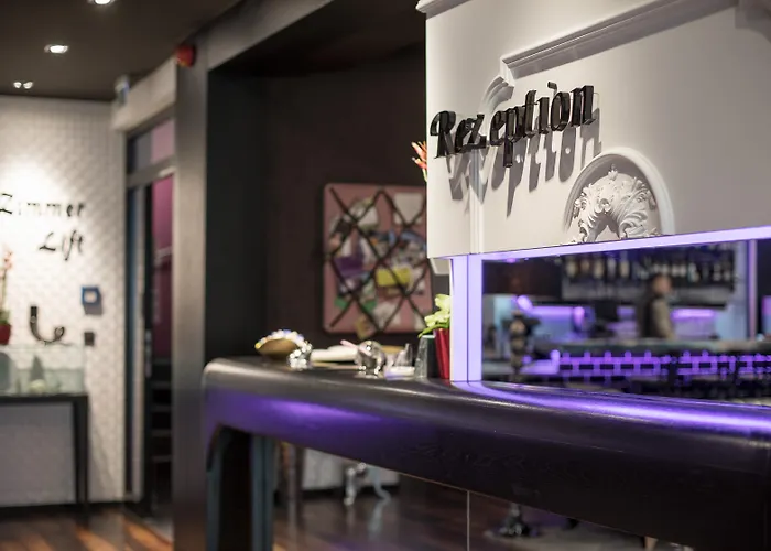 Hotel La Mansion Vi Vadi