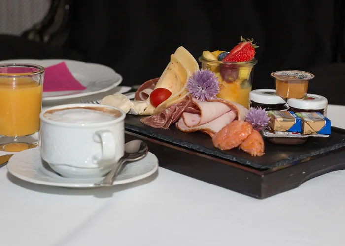 Hotel La Mansion Vi Vadi 4*