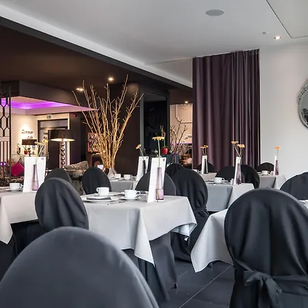 La Mansion Vi Vadi מלון מינכן