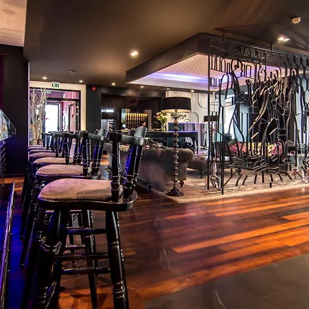 La Mansion Vi Vadi מלון 4*