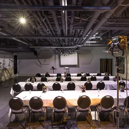 La Mansion Vi Vadi מלון