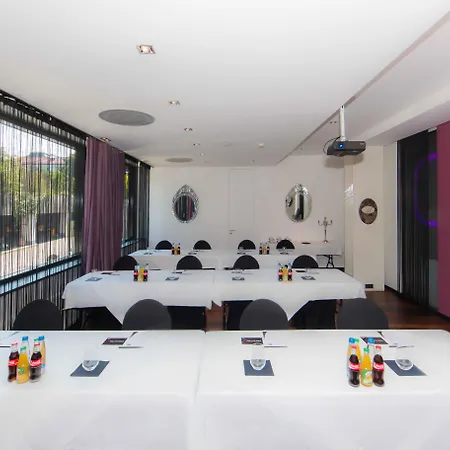 La Mansion Vi Vadi Otel 4*