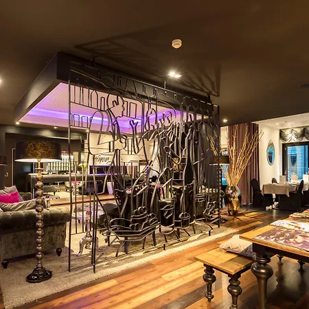 Otel La Mansion Vi Vadi Münih