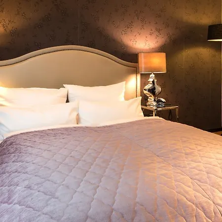 Hotel La Mansion Vi Vadi Munich